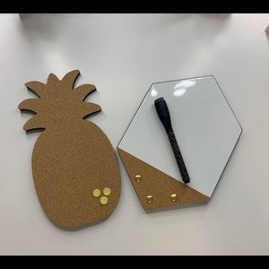 Pineapple Bulletin Board & Whiteboard/Bulletin